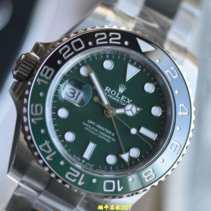  Video review vs Rolex  GMT-Master II Sprite Circle  left handed M126729VTNR-0001 watches 