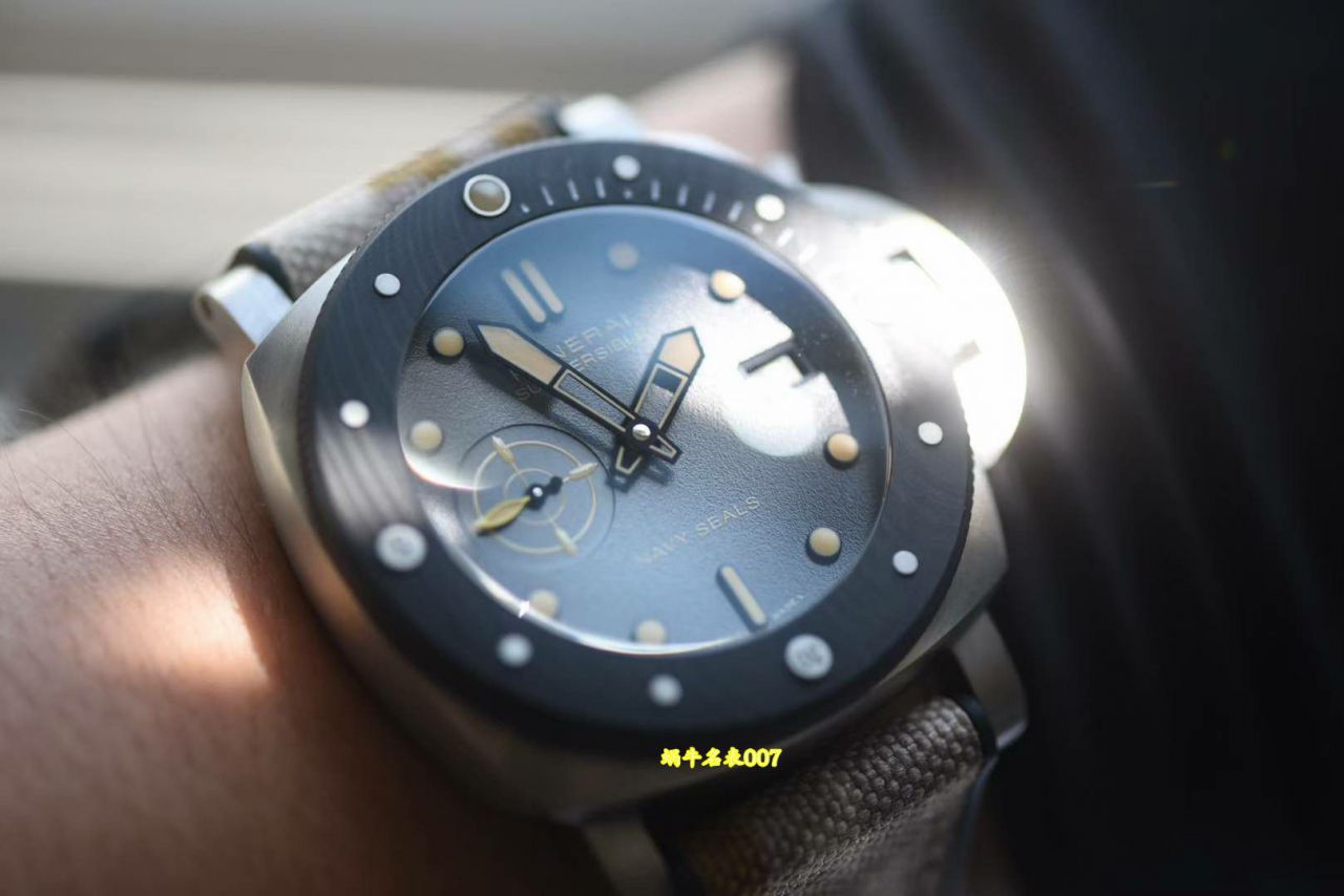  Video review VS PANERAI new product Submersible Navy SEALS series  PAM01669 watch / VSPAM01669Q