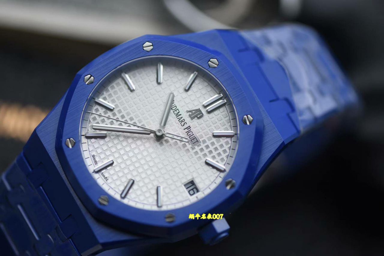 视频APS Audemars Piguetcal.4302 Customized movement 15500 100% ceramic style  watch / AP359