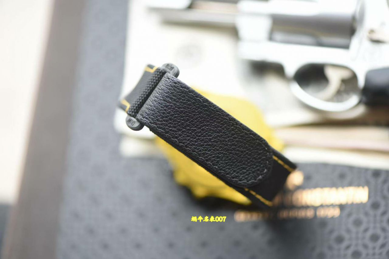  watch评测N Factory Diw  Customized version ROLEX  Daytona  Bumblebee  carbon fiber 壳 watches  / R1017