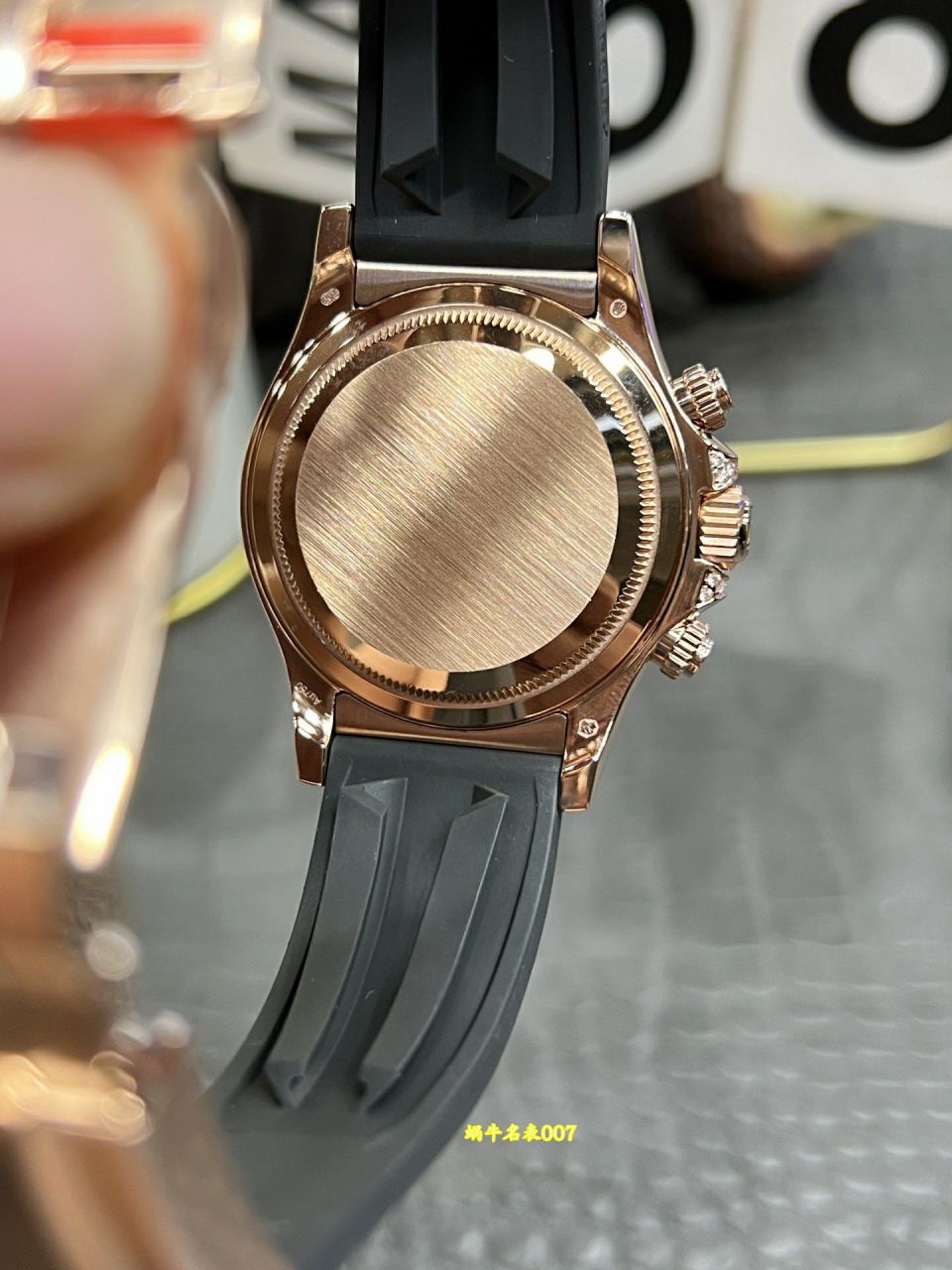 CBD RolexTOP replica  Private  Customized  Daytona  series 40mm Rainbow Daytona  Sand golden eye  watch / R1026