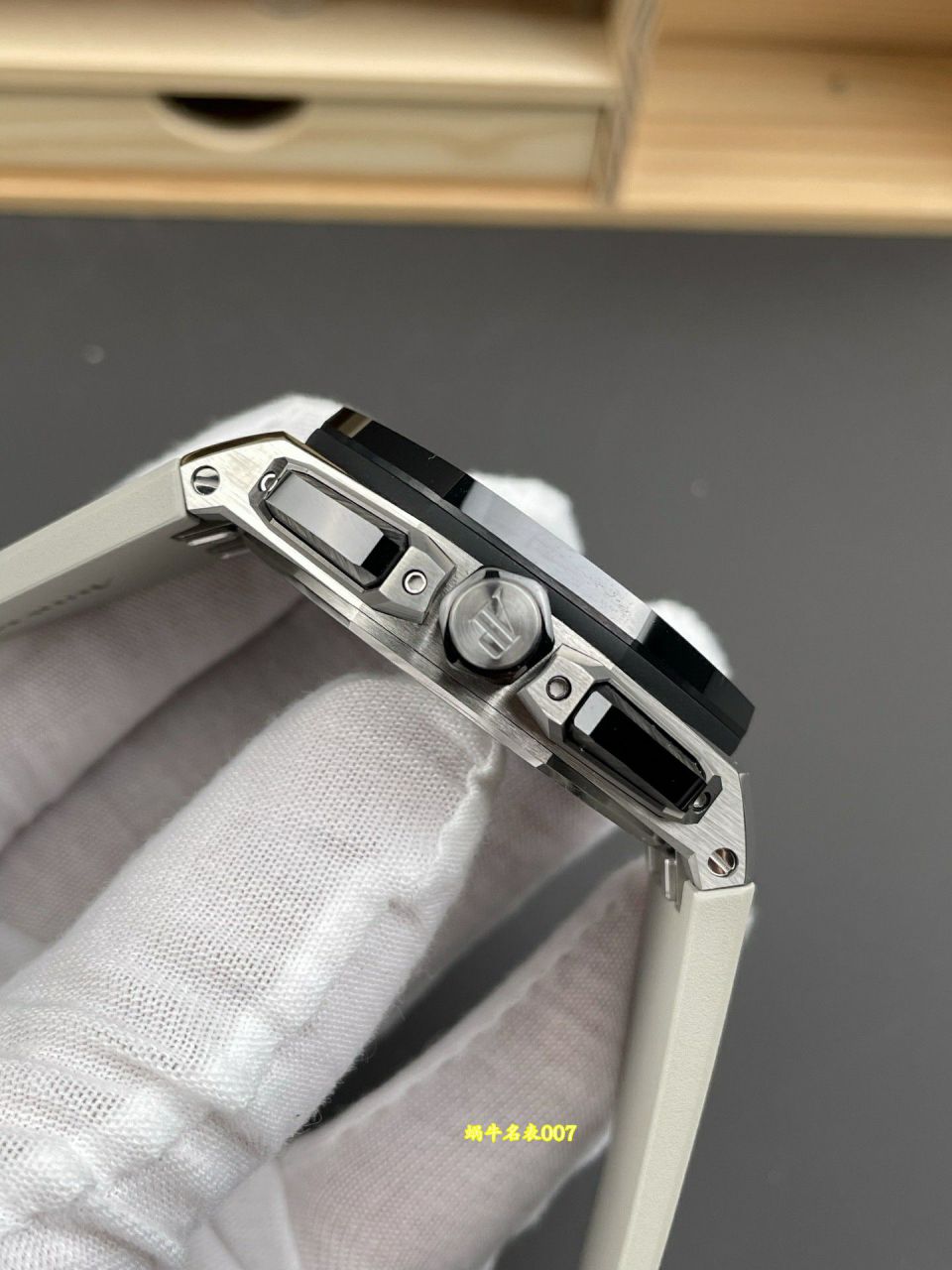 APS Factory Audemars Piguet Royal Oak  Offshore 26420SO.OO.A600CA.01沙漠渐变 Dial  watches  / AP361