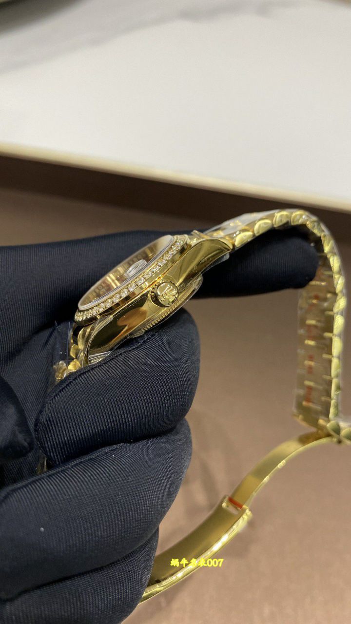 A+31mm Snake Year Limited Edition Gradient Red  Rolex Datejust  Women watch278289RBR-0028，278278-0049，M278288RBR-0041 / R1027