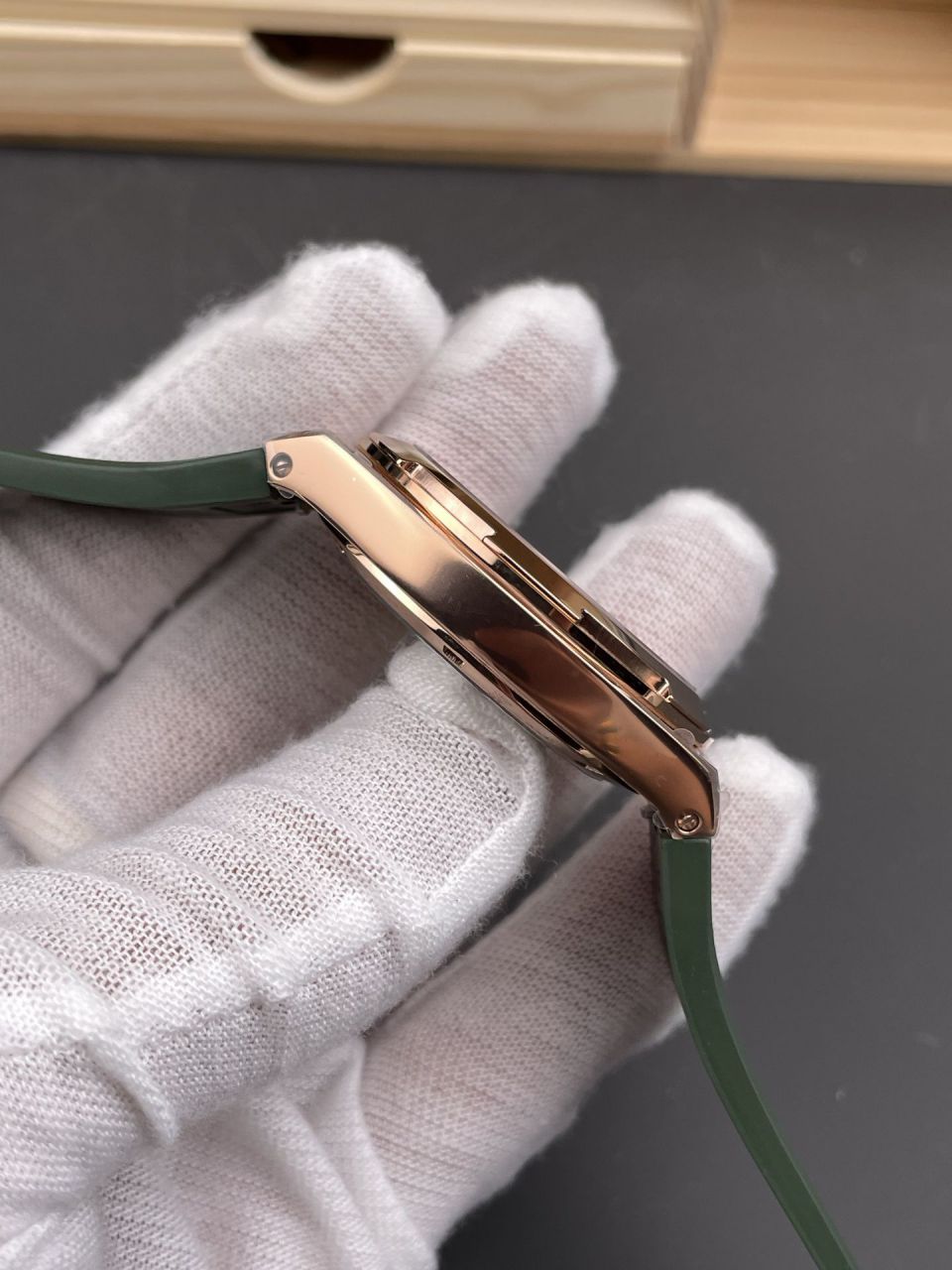 8F Vacheron Constantin Overseas  series 4520V/210R-B967 watches  / JS281