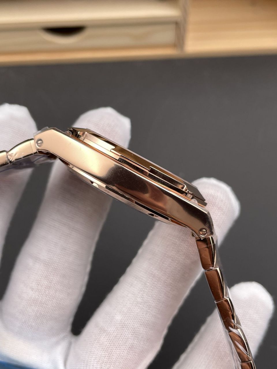 8F Vacheron Constantin Overseas  series 4520V/210R-B967 watches  / JS281