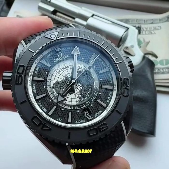 VS Omega Seamaster  planet ocean 600 meters  World Time  series 215.92.46.22.01.007 watches 