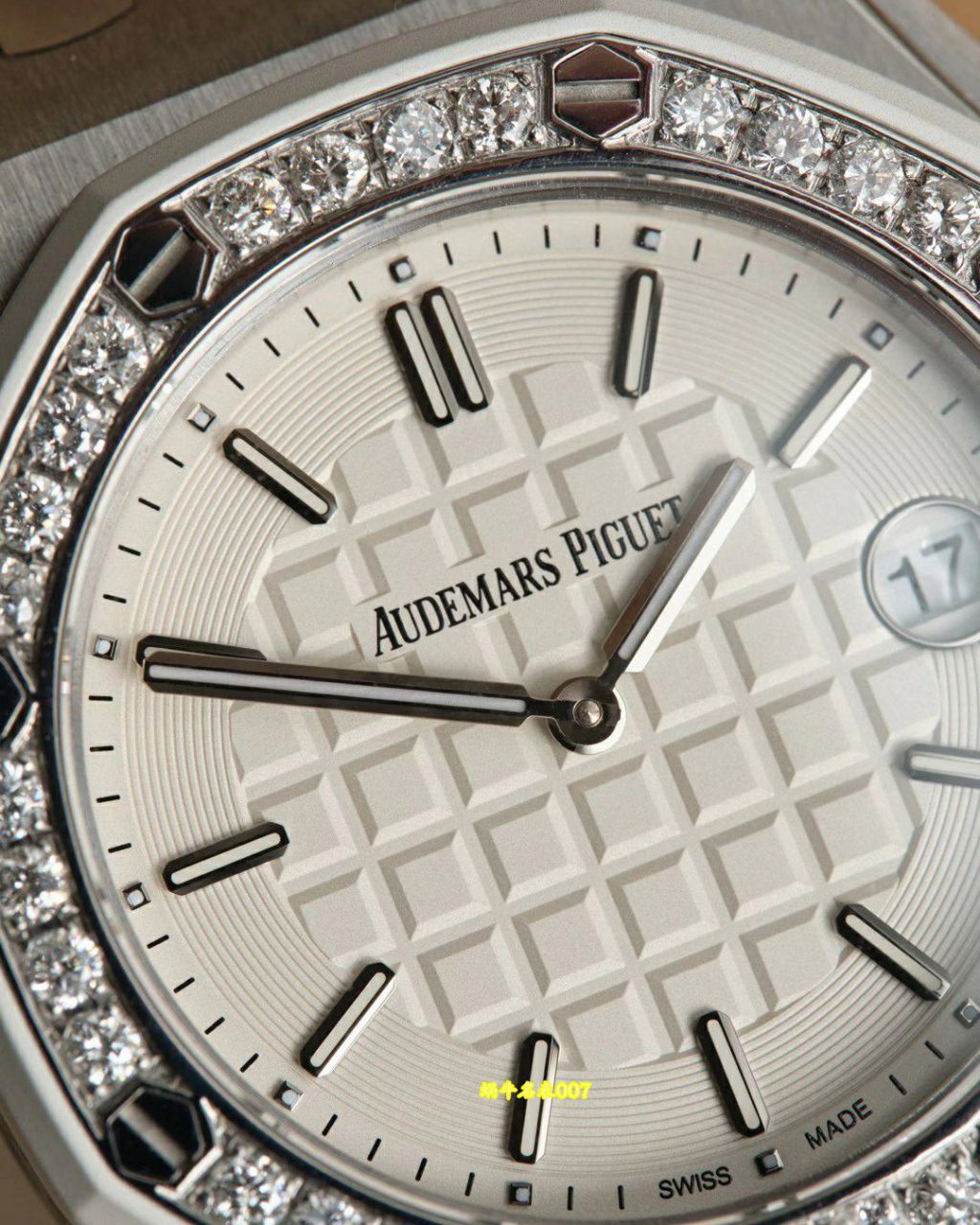  Ultra-high-end  Rare Original Quality   Real Diamond  Women watch Audemars Piguet Royal Oak  Offshore  replica 67540OK.ZZ.D010CA.01 watches  / AP367
