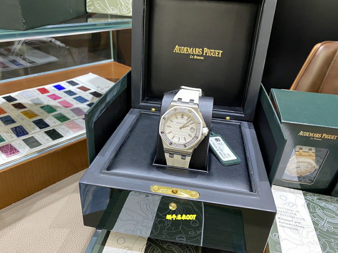  Ultra-high-end  Rare Original Quality   Real Diamond  Women watch Audemars Piguet Royal Oak  Offshore  replica 67540OK.ZZ.D010CA.01 watches  / AP367