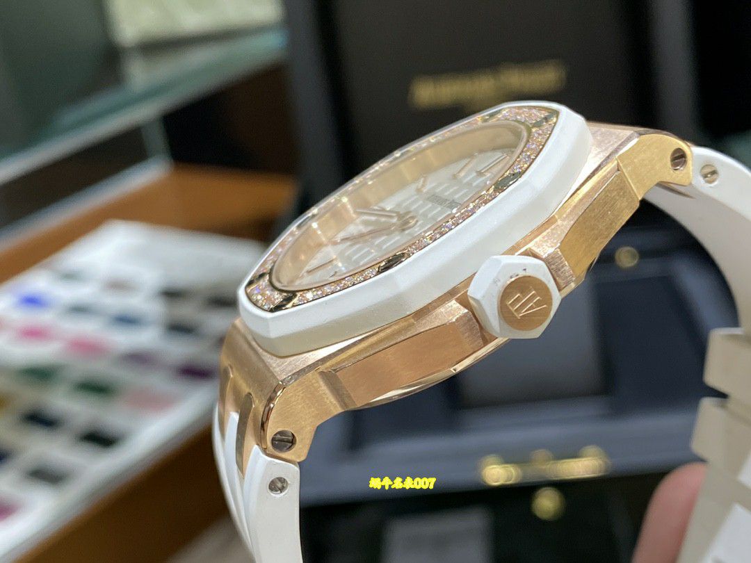 Ultra-high-end  Rare Original Quality   Real Diamond  Women watch Audemars Piguet Royal Oak  Offshore  series 67540SK.ZZ.A010CA.01 watches  / AP366