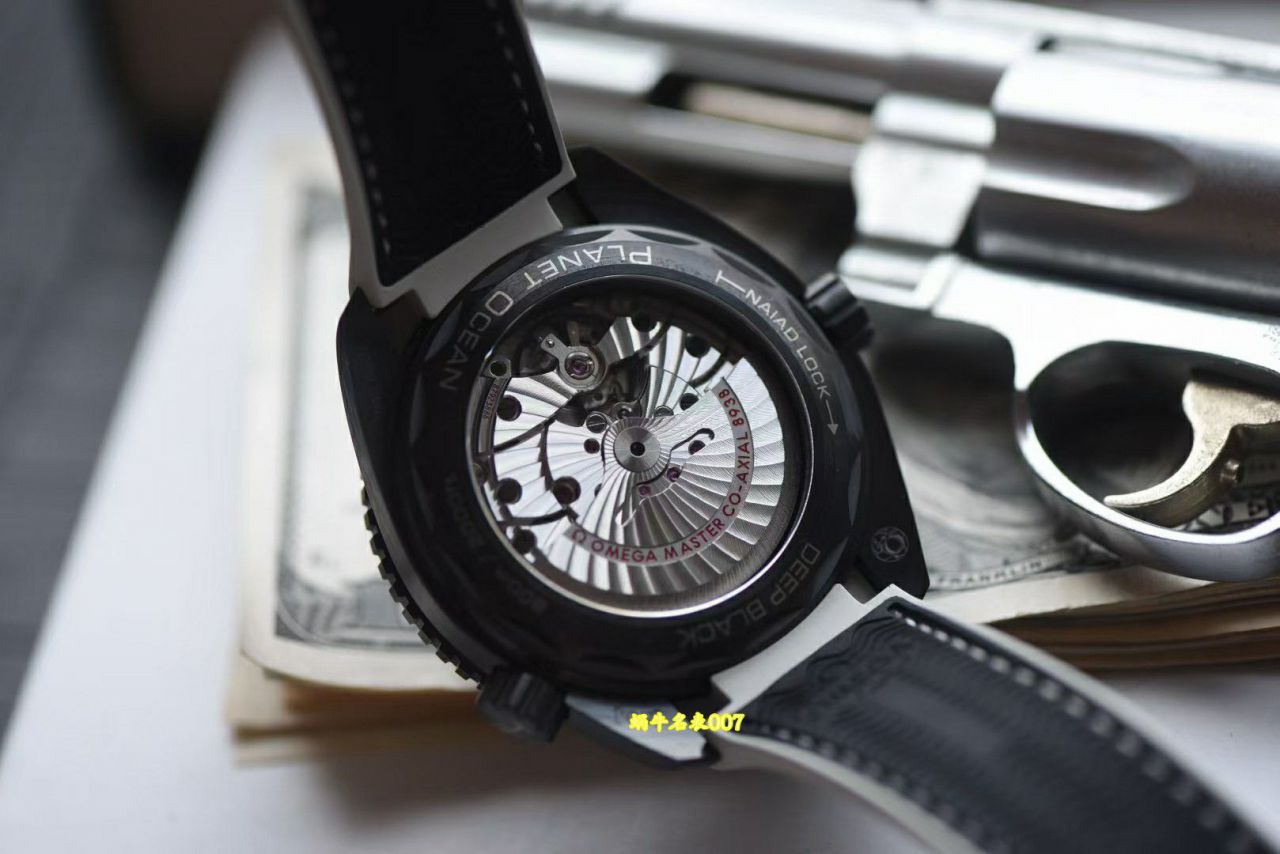 VS New models  Omega Seamaster World Time  series 215.92.46.22.01.006，600 meters 215.92.46.22.01.007 watches  / VS832