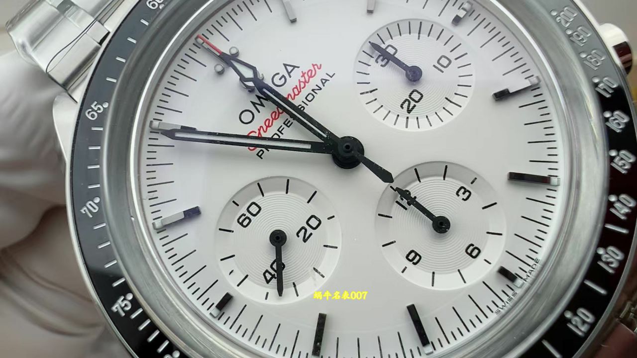 OM Omega Speedmaster  series  replica 310.30.42.50.04.001 watches  / VS838