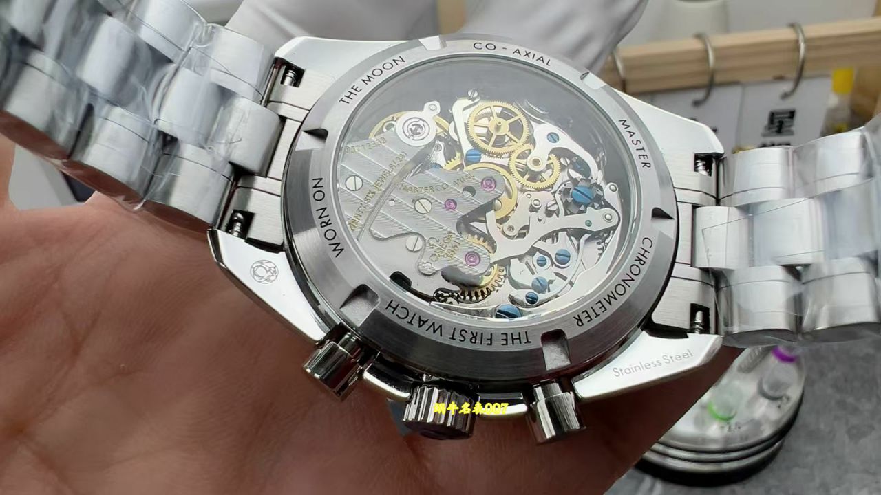 OM Omega Speedmaster  series  replica 310.30.42.50.04.001 watches  / VS838