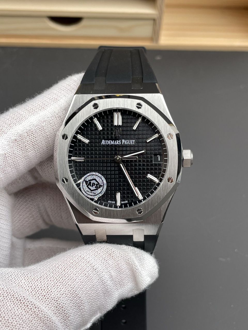 APS Factory  Ultimate Edition Audemars Piguet Royal Oak  series 15500ST.OO.1220ST.03 watches  / AP375