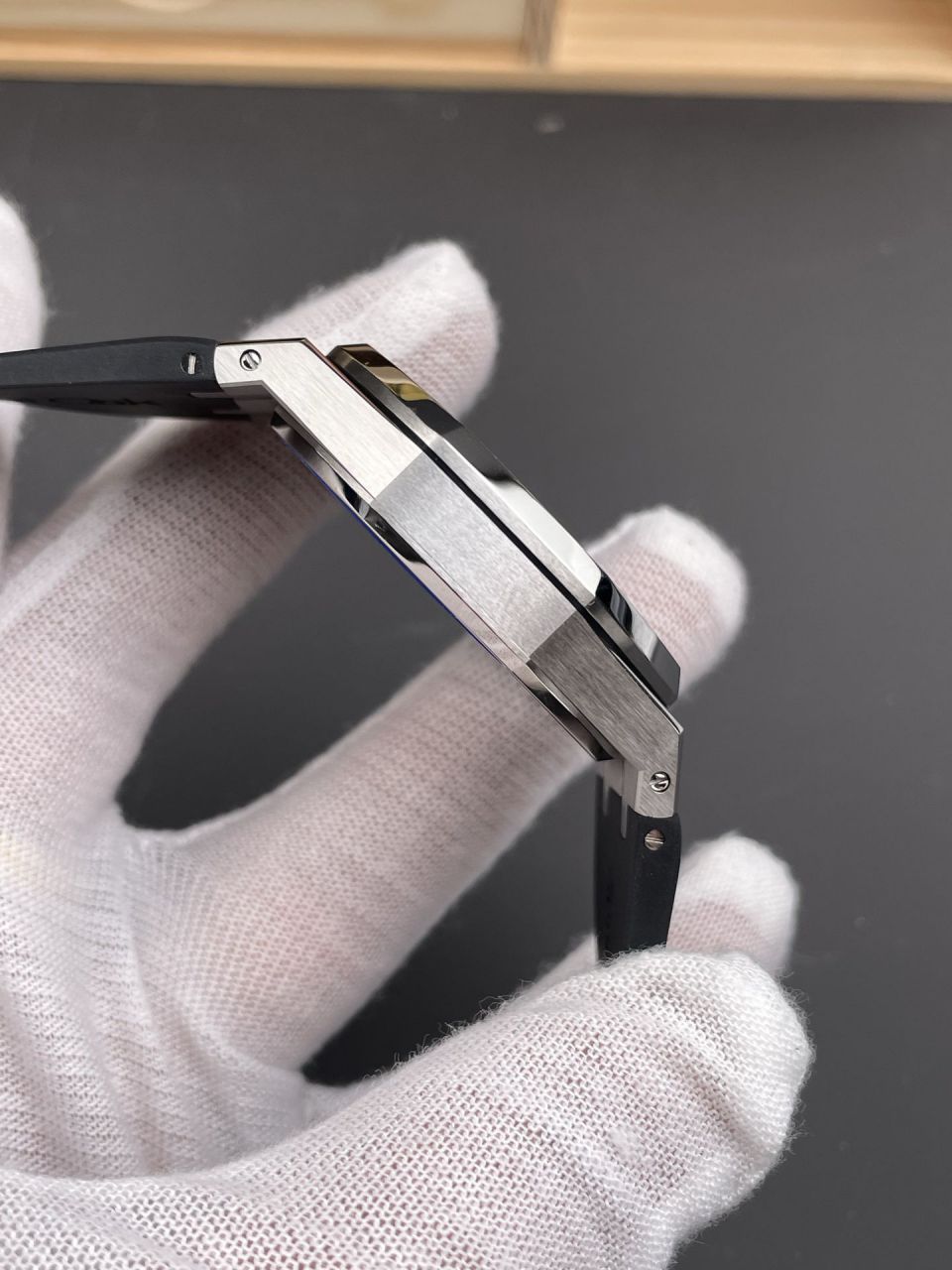 APS Factory  Ultimate Edition Audemars Piguet Royal Oak  series 15500ST.OO.1220ST.03 watches  / AP375