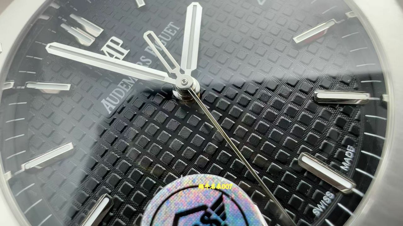 APS Factory Audemars Piguet Royal Oak   replica  watch15500ST.OO.1220ST.03 watches  / AP372