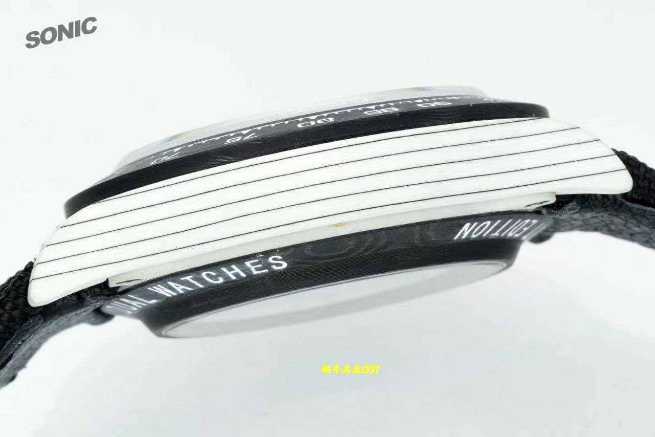 Sonic Factory Diw Co-branded with Porsche 911 S/T carbon fiber  Rolex Daytona  modified  watch / R1055