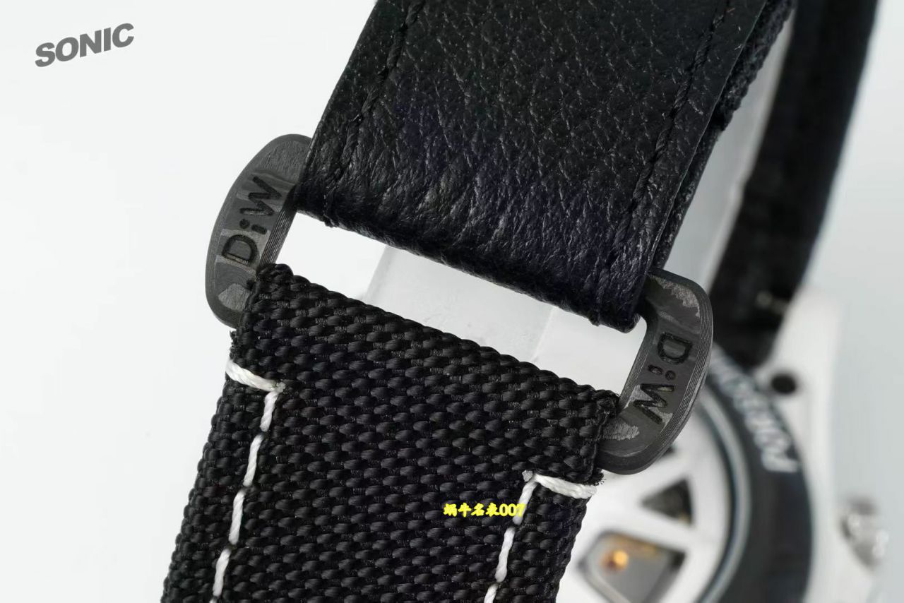 Sonic Factory Diw Co-branded with Porsche 911 S/T carbon fiber  Rolex Daytona  modified  watch / R1055