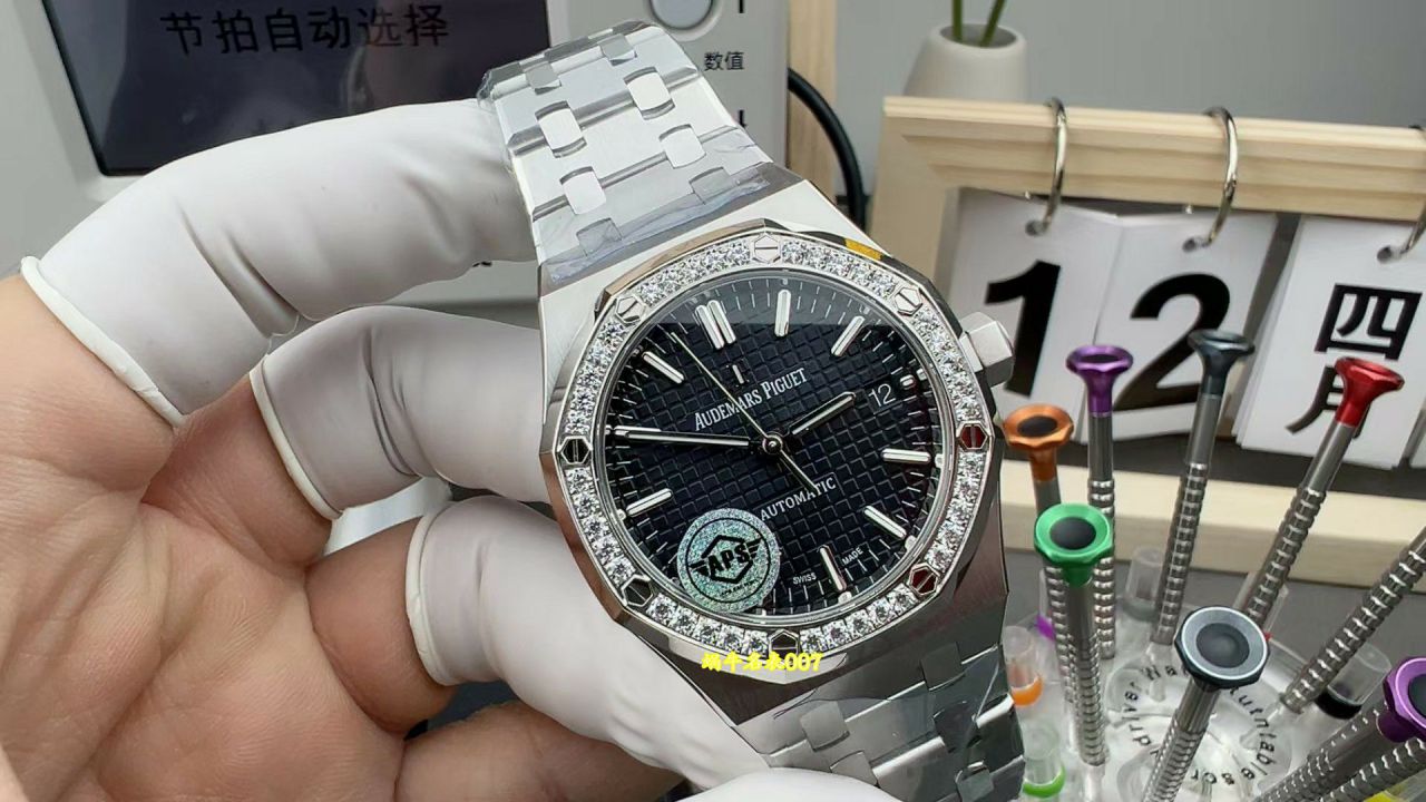 APS Factory best replica  watch Audemars Piguet Royal Oak  series 15451ST.ZZ.1256ST.01 watches  / AP380