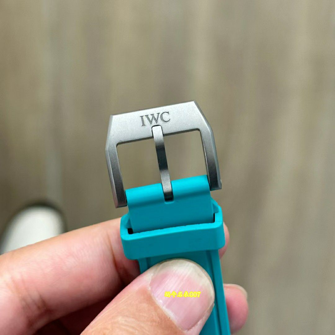 M+ Factory IWC TOP replica  watch Pilot  series IW328210(梅赛德斯-AMG马石油F1™车队 Special Edition ) / IW670