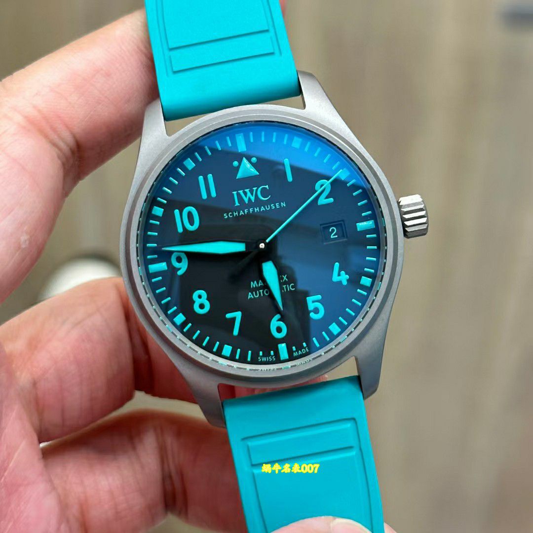 M+ Factory IWC TOP replica  watch Pilot  series IW328210(梅赛德斯-AMG马石油F1™车队 Special Edition ) / IW670