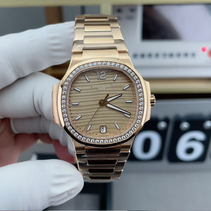 3K Factory Patek Philippe Nautilus TOP replica  Women watch 7118/1200R-010 watches 