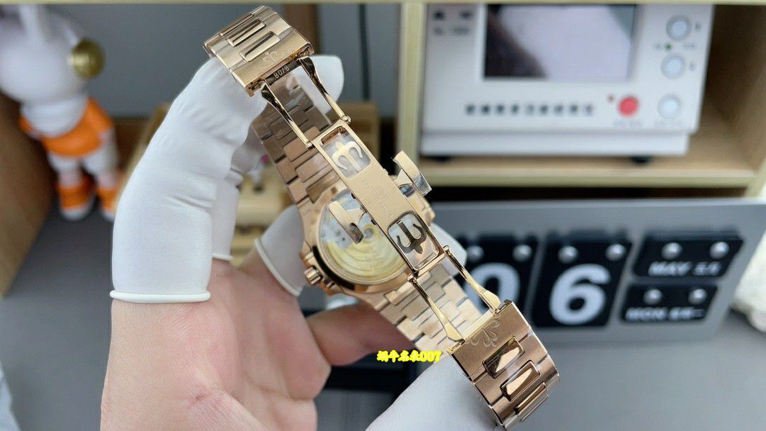 3K Factory Patek Philippe Nautilus TOP replica  Women watch 7118/1200R-010 watches  / BD531