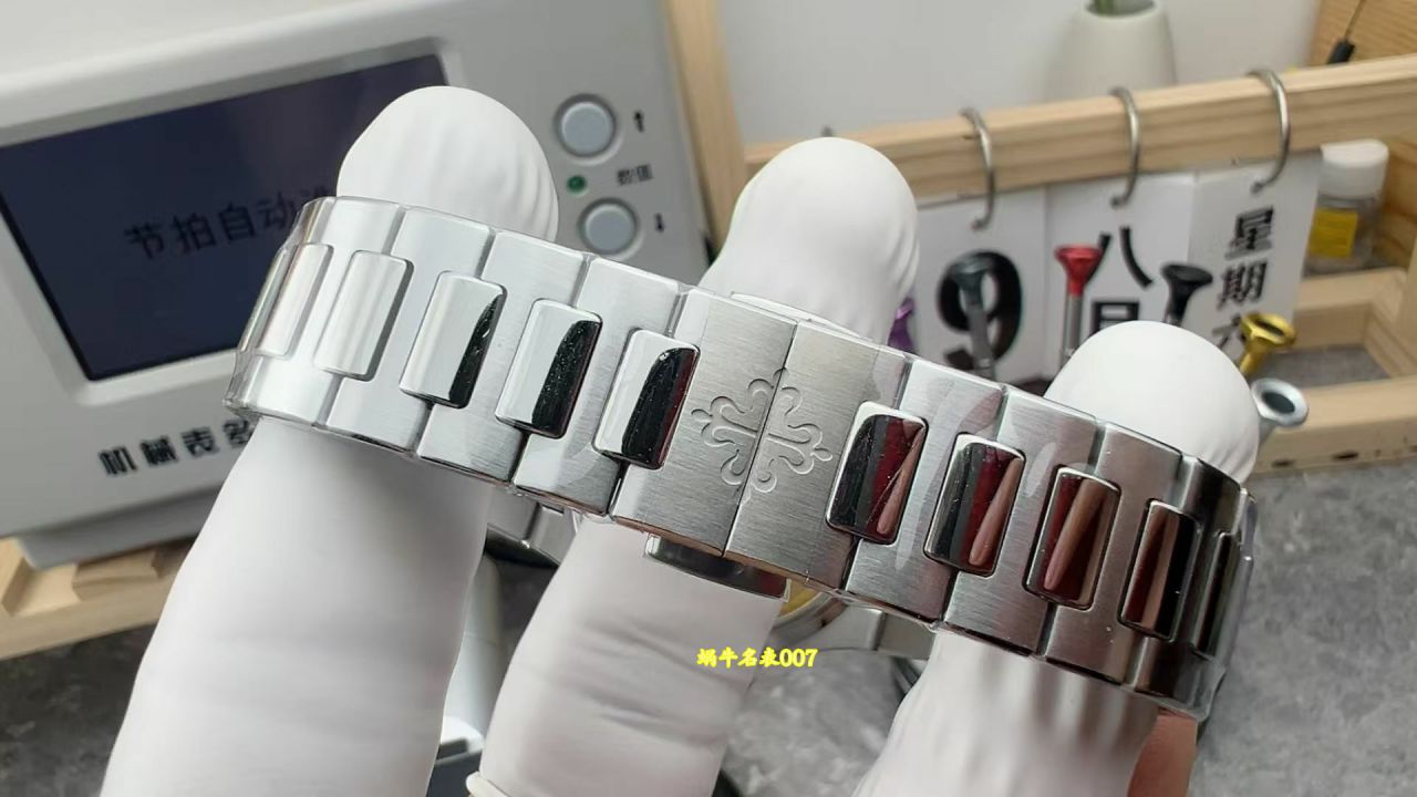 3K Patek Philippe Aquanaut Collection  Nautilus  Women watch 7118/1200A-011 watches  / BD532