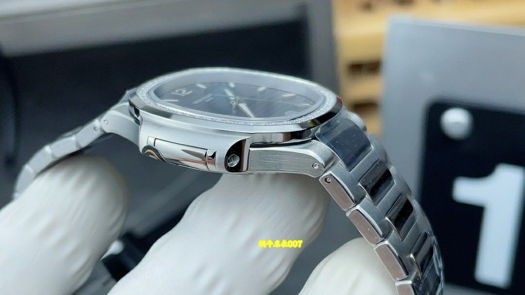 3K Factory  Customized movement Patek Philippe women   Nautilus  replica  watch 7118/1200A-001 watches  / BD533