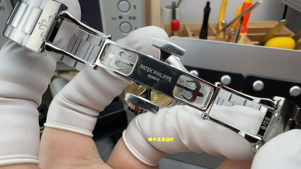 3K Factory  Customized movement Patek Philippe women   Nautilus  replica  watch 7118/1200A-001 watches  / BD533