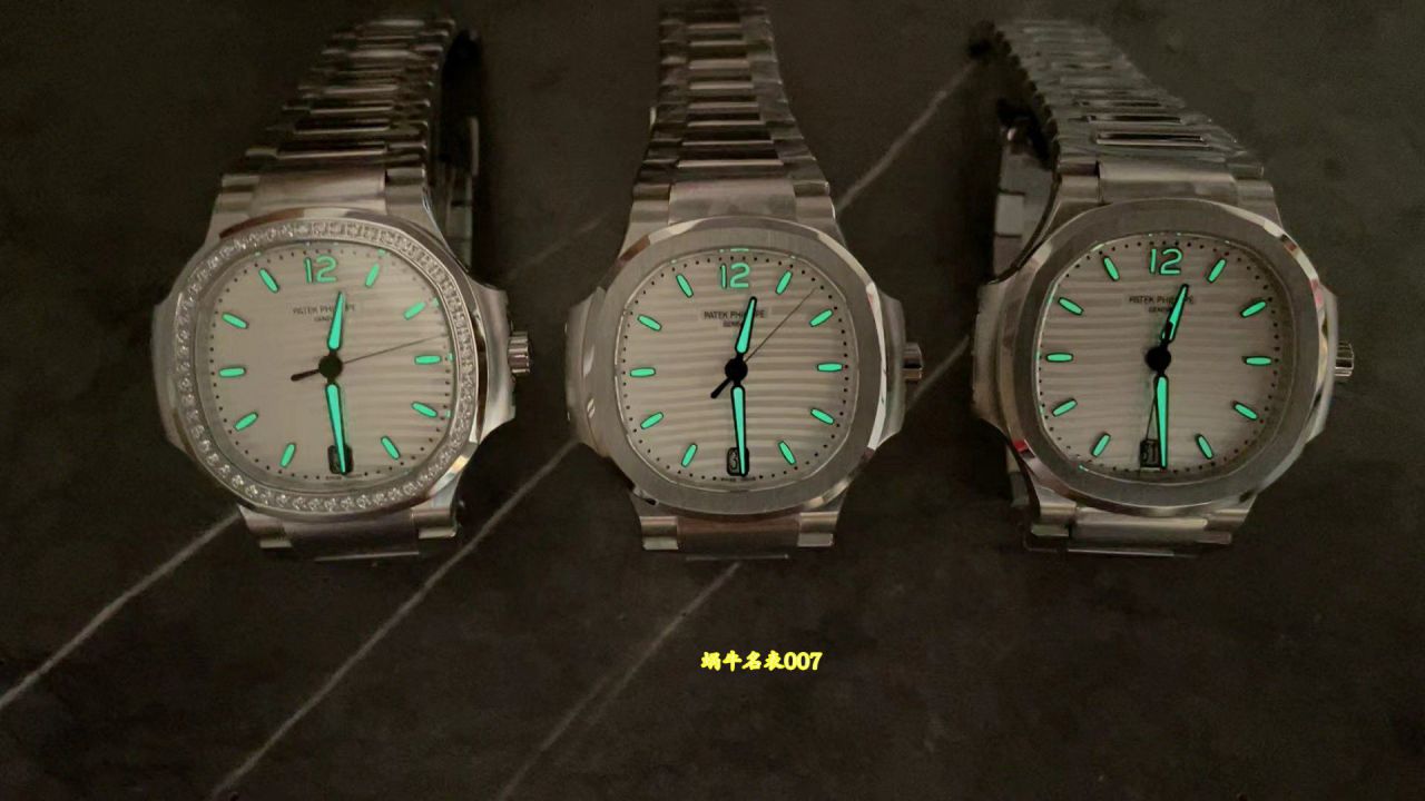 3K Patek Philippe Aquanaut Collection  series 7118/1A-011 watches ( lady  Nautilus ) / BD535