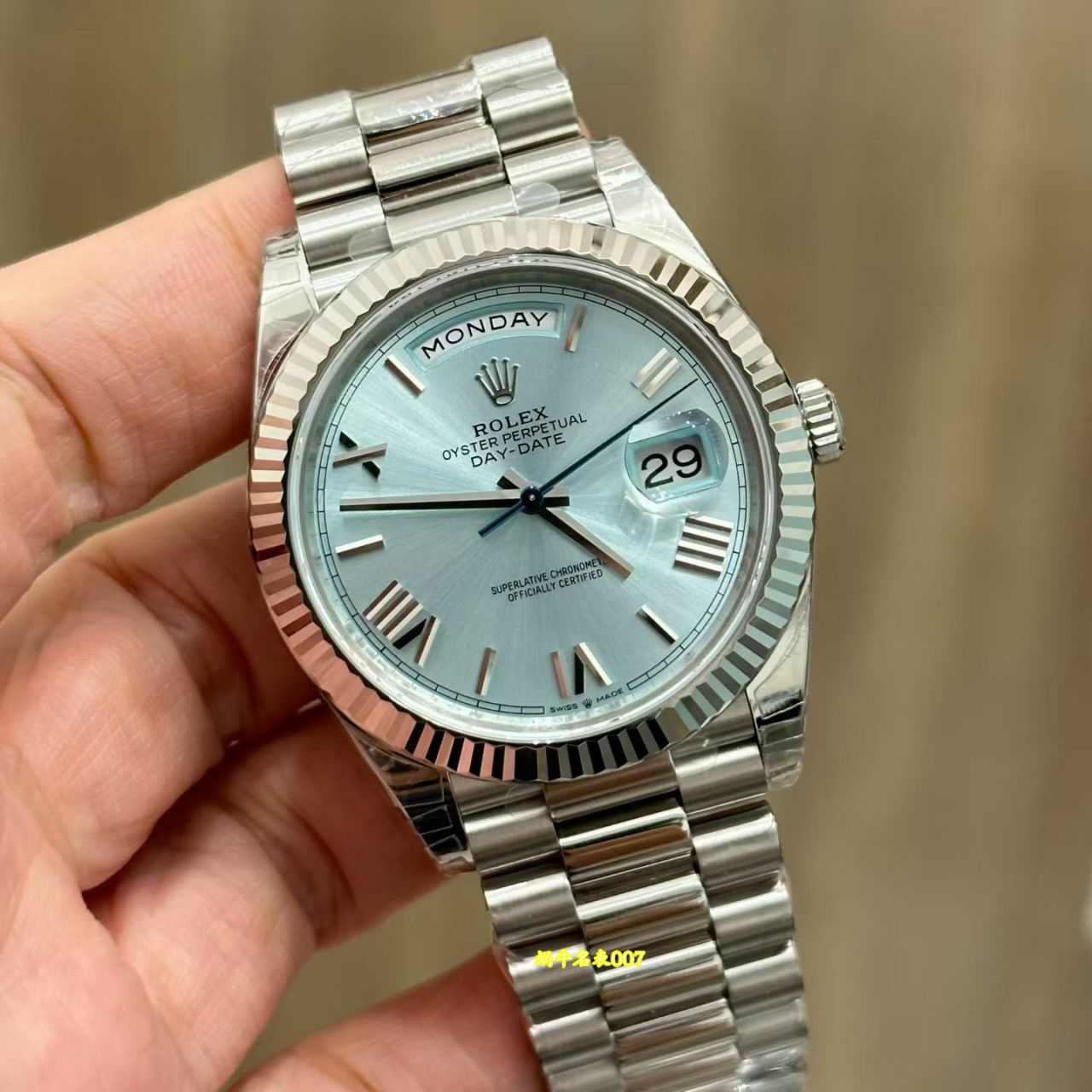 视频评测VS厂182 克 配重版Top Replica 劳力士星期日历型系列m228235-0025腕表 /  