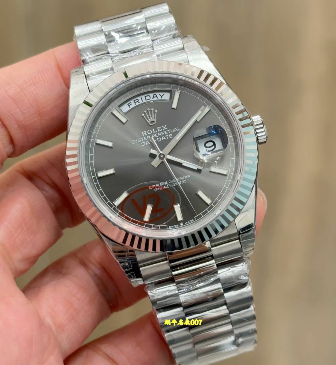 视频评测VS厂182 克 配重版Top Replica 劳力士星期日历型系列m228235-0025腕表 /  