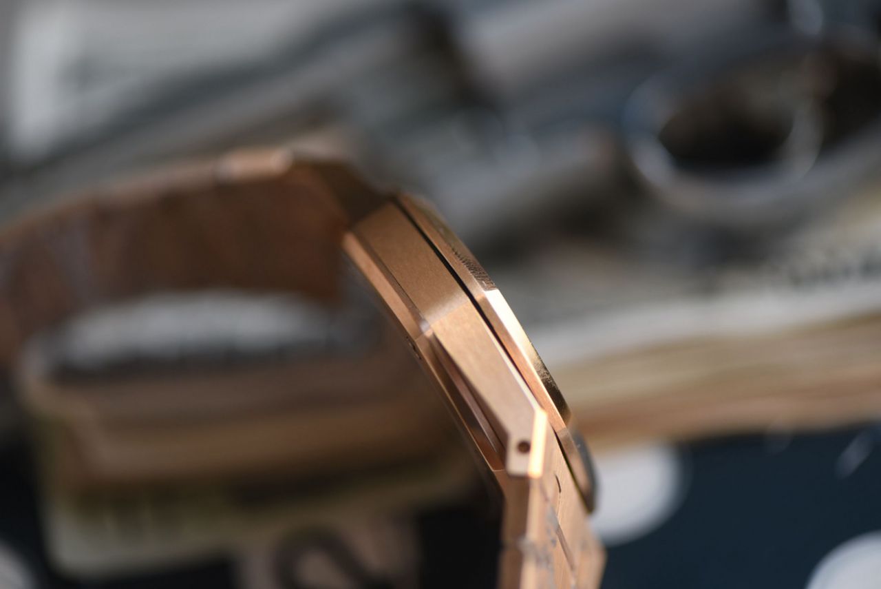 视频评测ZF厂爱彼皇家橡树顶级复刻手表16204OR.OO.1240OR.03，16204ST.OO.1240ST.01腕表 /  