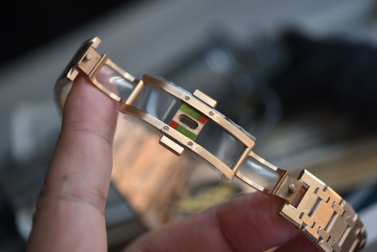 ZF爱彼复刻手表皇家橡树系列16204BA.OO.1240BA.01腕表 /  