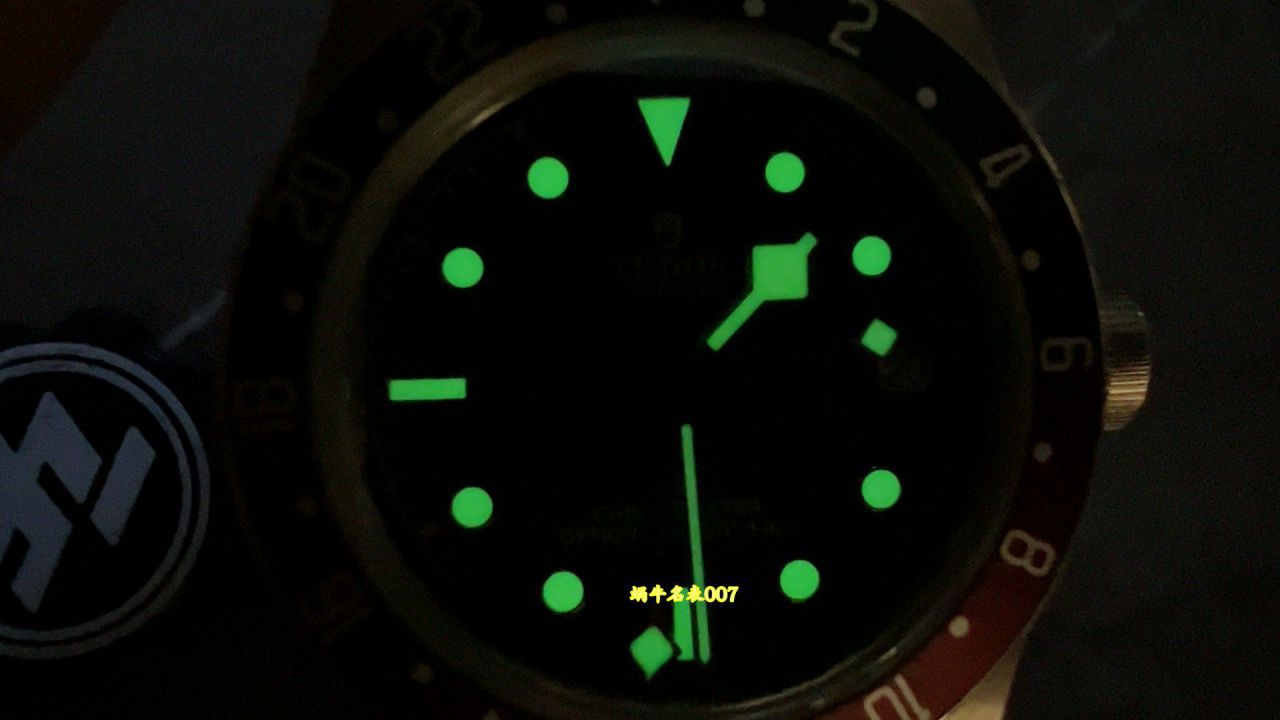 ZF帝舵碧湾系列M79830RB-0001复刻腕表(碧湾可乐圈) /  