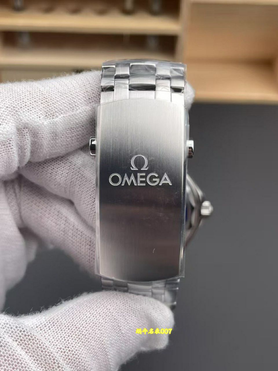 VS V4版本欧米茄海马系列210.30.42.20.01.001腕表 /  