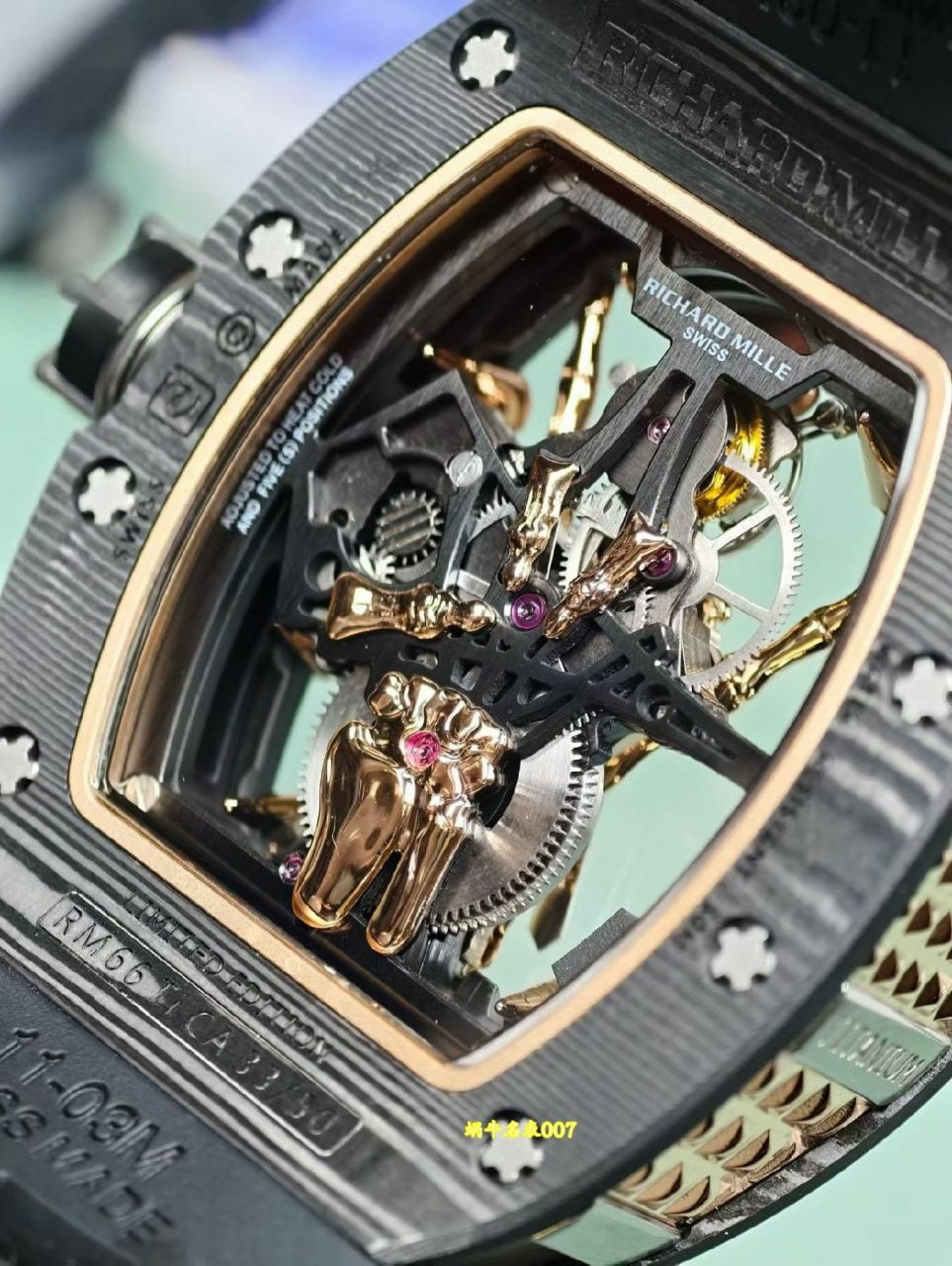 理查德米尔rm066金手指陀飞轮 高端私人定制 发货实拍 碳纤维 蓝宝水晶都可以定制 