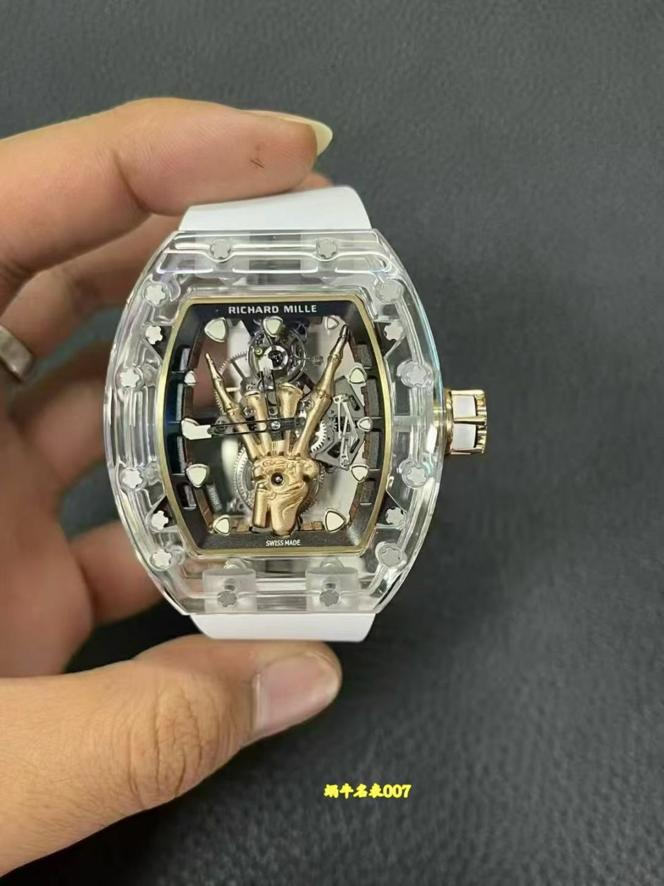 理查德米尔rm066金手指陀飞轮 高端私人定制 发货实拍 碳纤维 蓝宝水晶都可以定制 