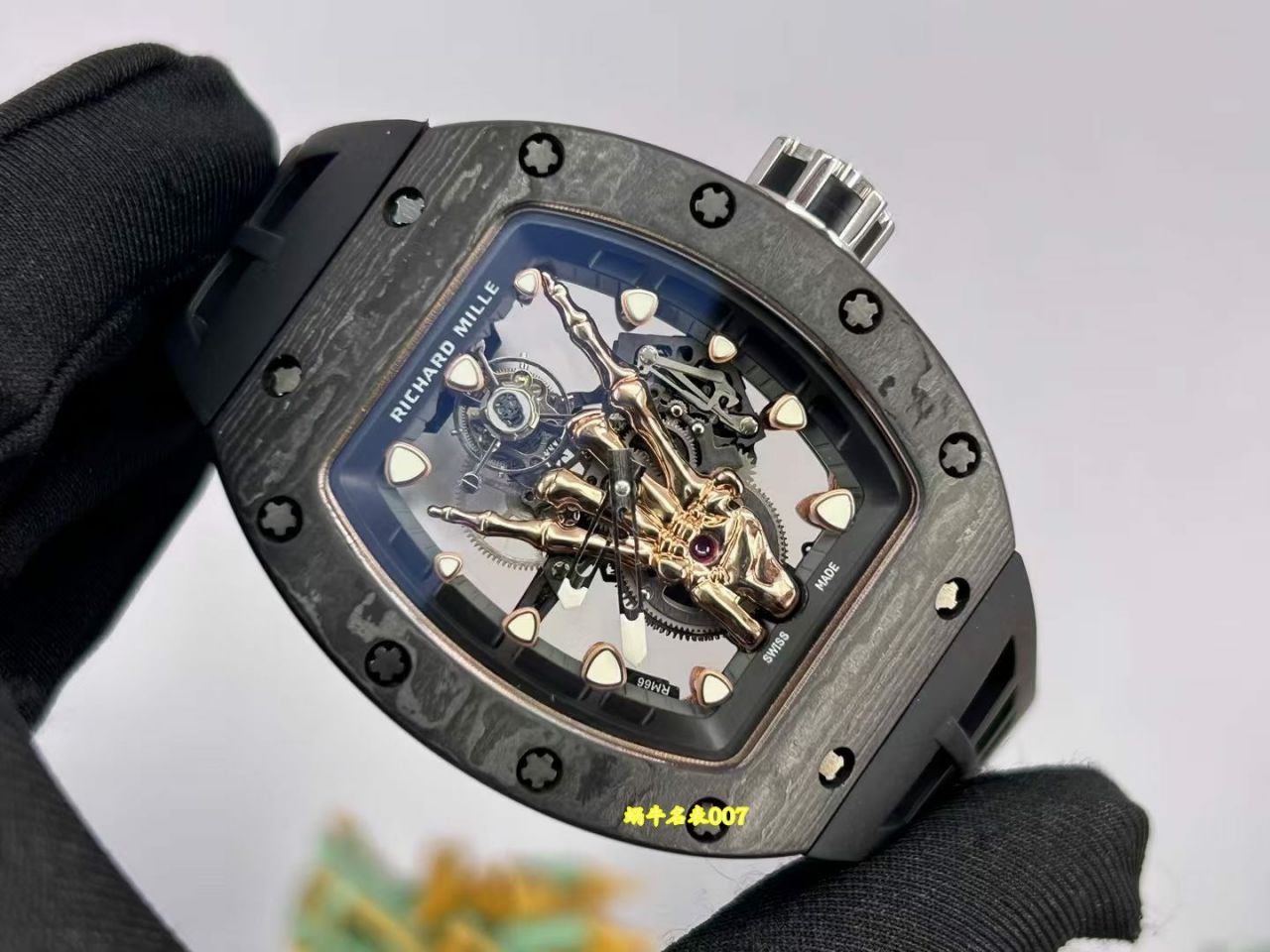 理查德米尔rm066金手指陀飞轮 高端私人定制 发货实拍 碳纤维 蓝宝水晶都可以定制 