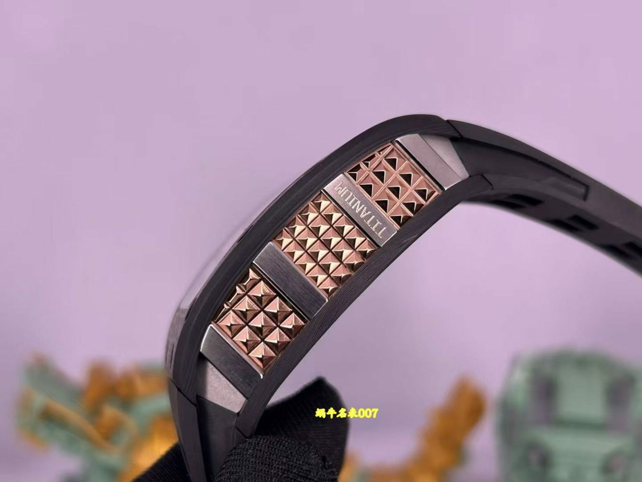 理查德米尔rm066金手指陀飞轮 高端私人定制 发货实拍 碳纤维 蓝宝水晶都可以定制 