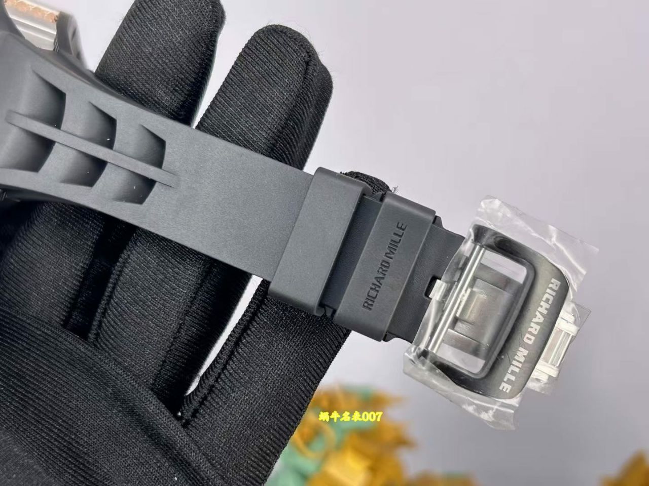 理查德米尔rm066金手指陀飞轮 高端私人定制 发货实拍 碳纤维 蓝宝水晶都可以定制 